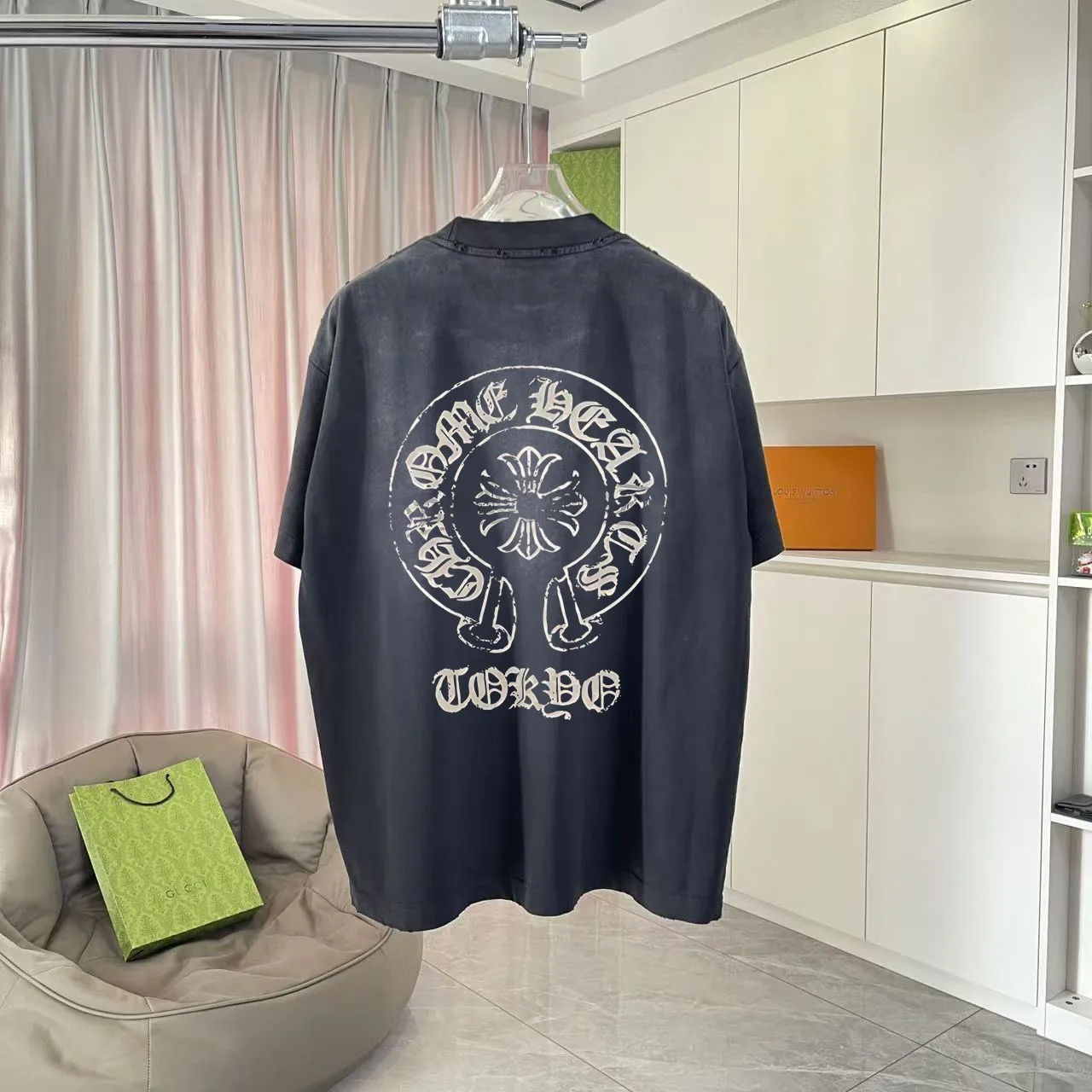 🅿️190 ch Crow* 2025 summer new style, washed, distressed, spray-painted, Sanskrit cross print, short-sleeved T-shirt, customized fabric 320g, same style for men and women, size: S M L XL XXL five sizes, color: black, gray, gradient black, gradient red